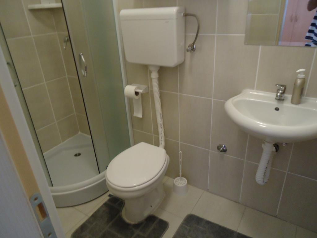 Prenociste Vila Stara Breza Palic Room photo